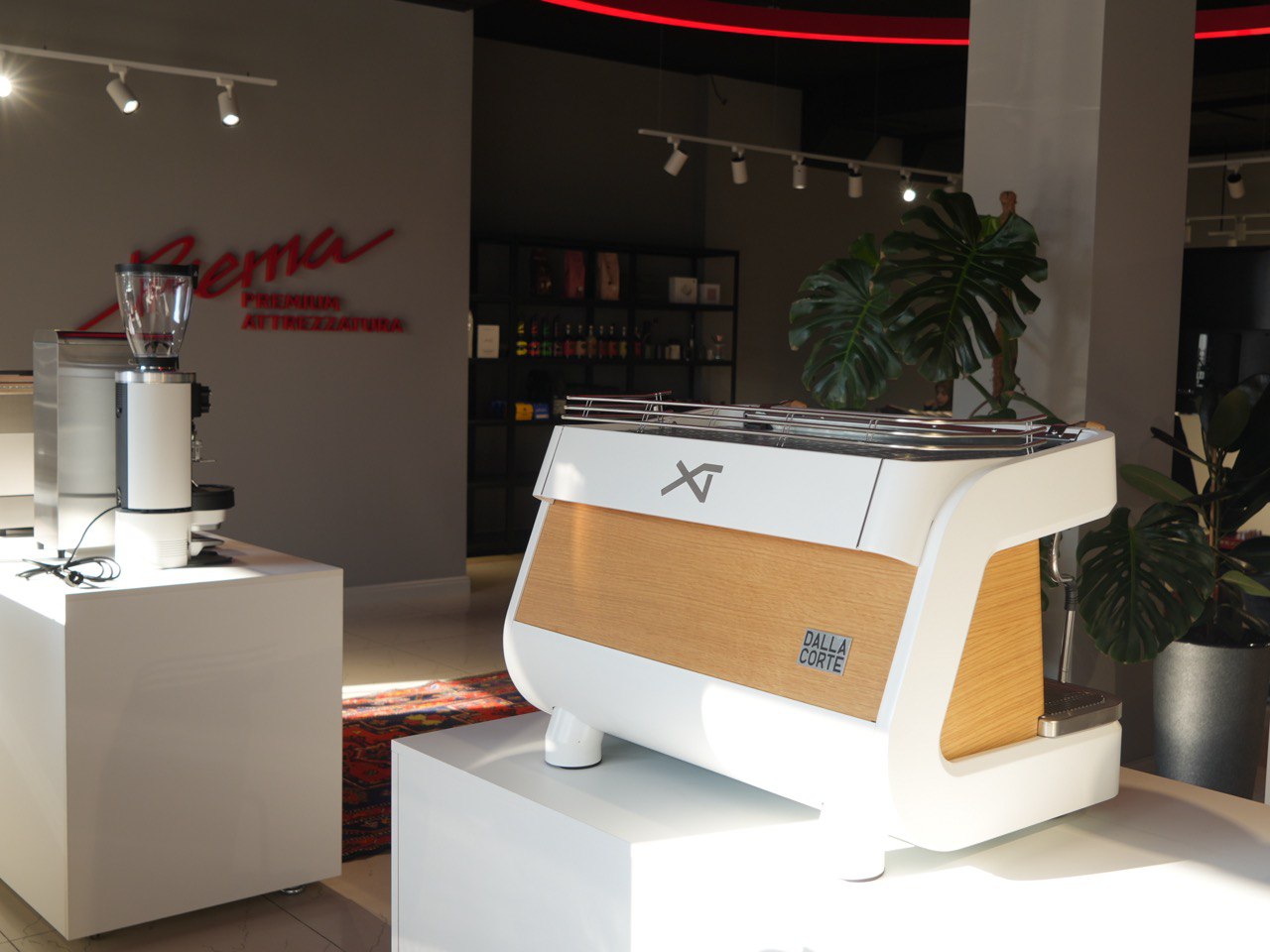 Сервис и техническое сопровождение